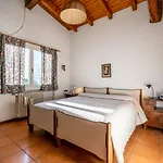 公寓 Il Faro By Interhome