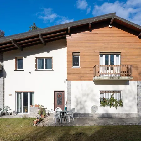 公寓 Il Faro By Interhome *